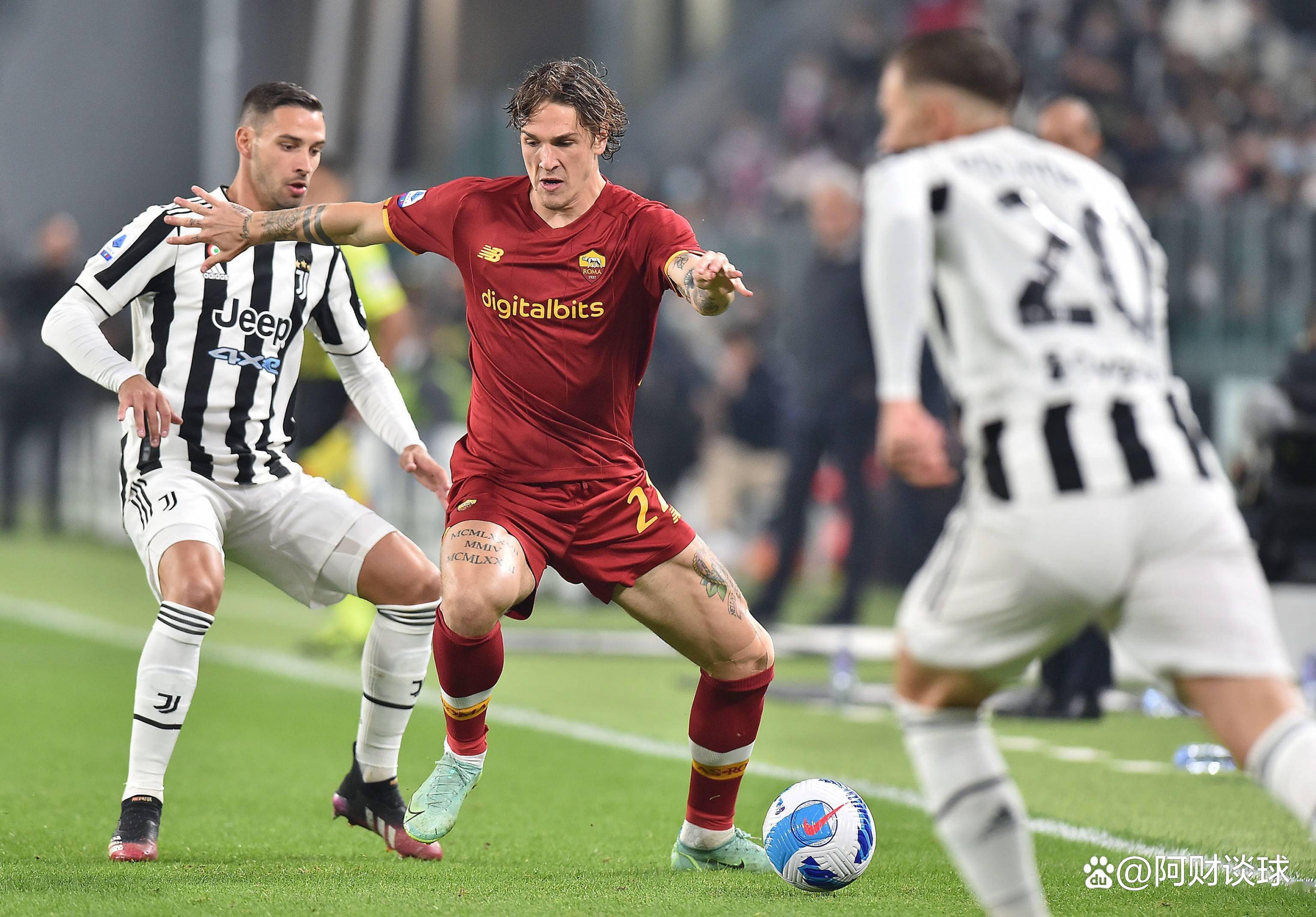 包含意甲比赛中场场好戏连连，看点十足的词条